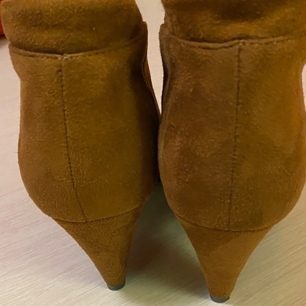 Women's Tan Suede Size 7.5 Ankle Boots Career Office Collegiate